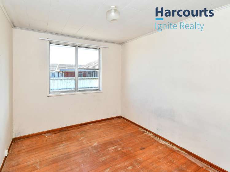 255 Robertson Road Mangere East_11