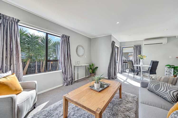 2/19 Smiths Avenue Papakura_3