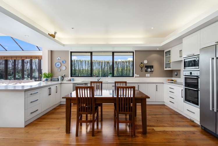 62 Davis Road Lincoln_5