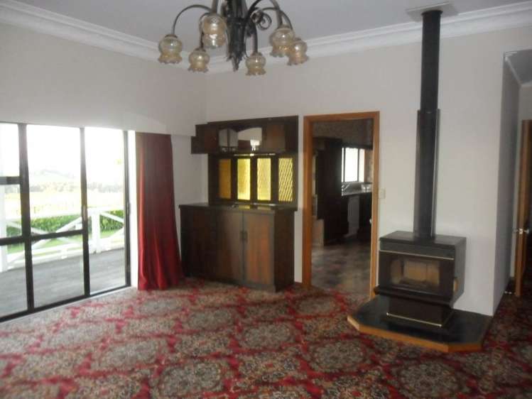 576 Highway Pukekawa_19