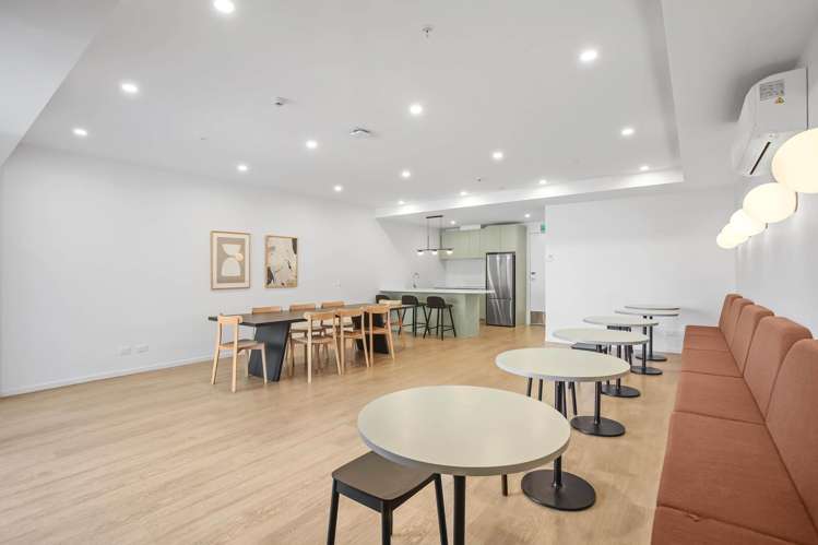 413/1817a Great North Road Avondale_25