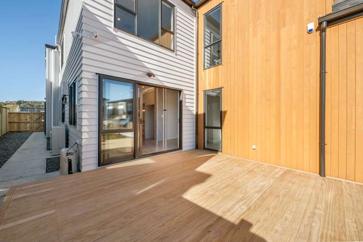 12 Rathfarnham Road Flat Bush_36