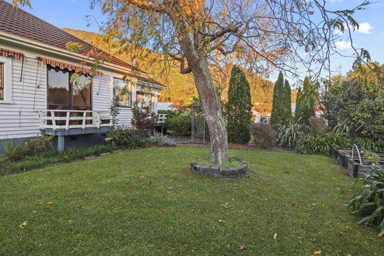 6 Russell Avenue Te Aroha_11