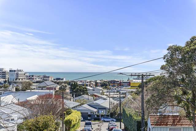 Spectacular Sea & City Views