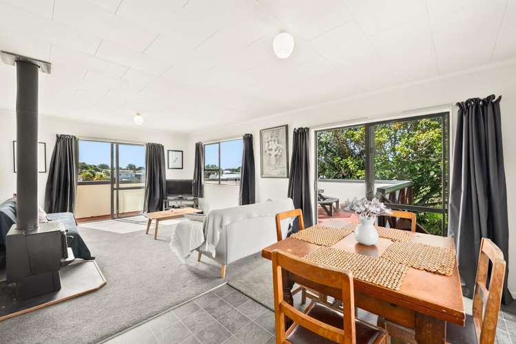 19 Colenso Place ōtaki Beach_6