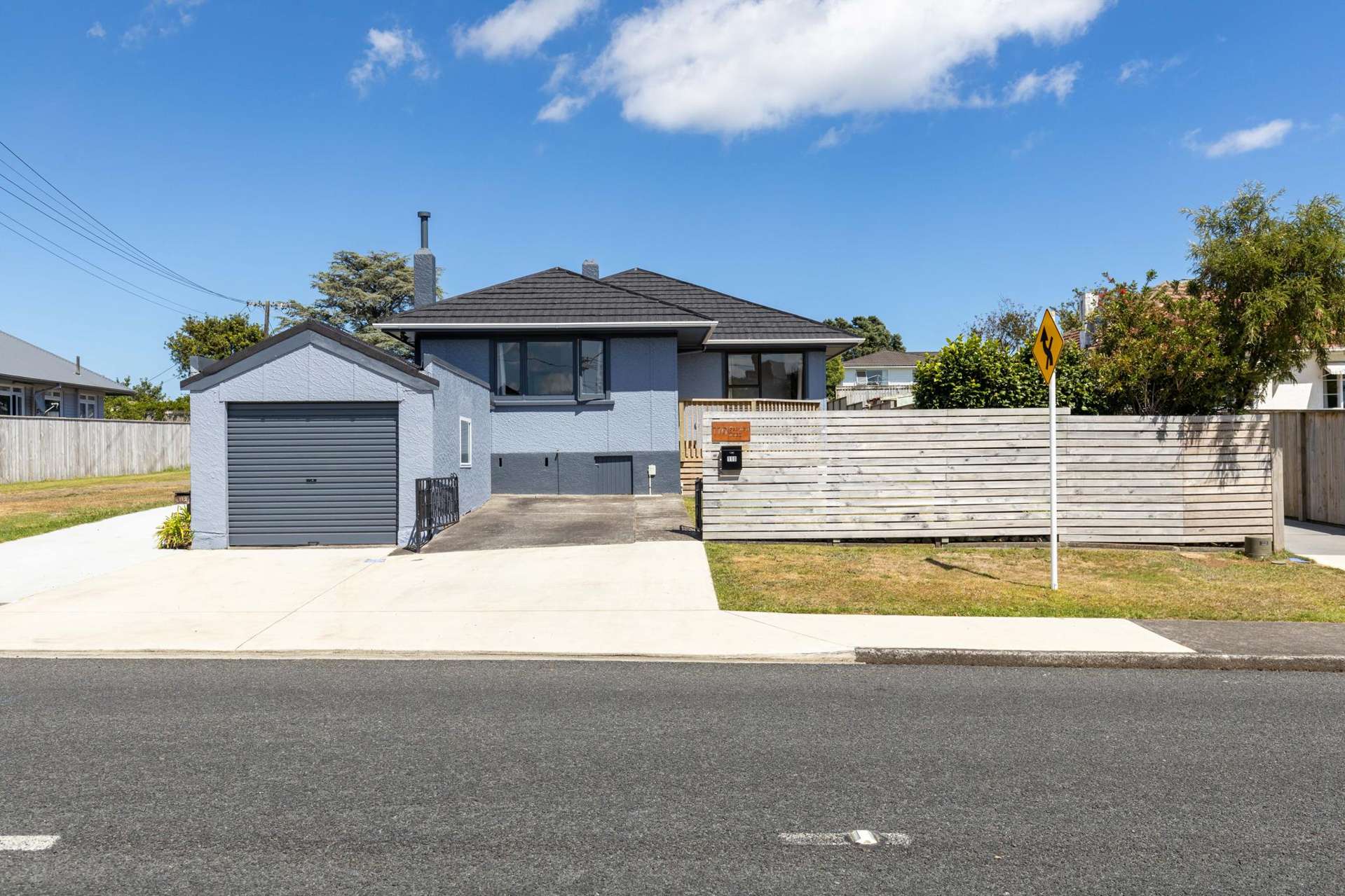 110 Seaview Road Westown_0