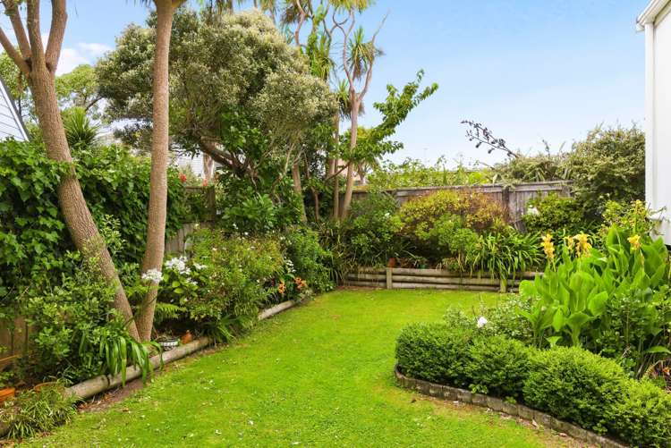 102 Manly Street Paraparaumu Beach_23