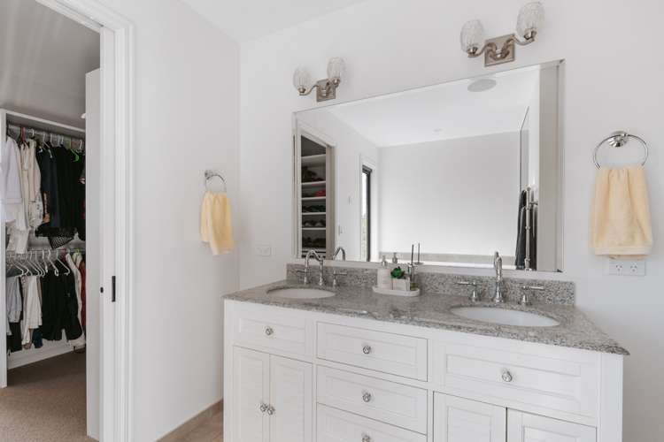 29 Holcombrooke Lane Welcome Bay_12