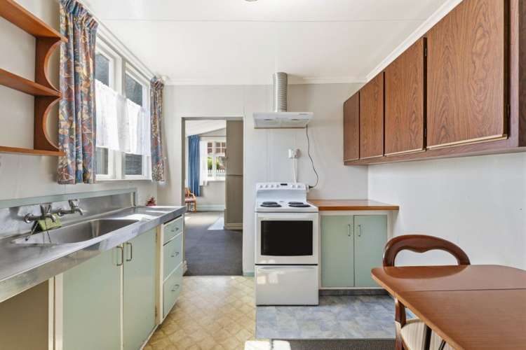 5 Scone Avenue North East Valley_8