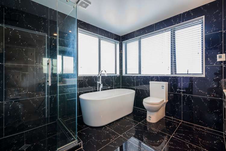 11 Caldera Drive Long Bay_17