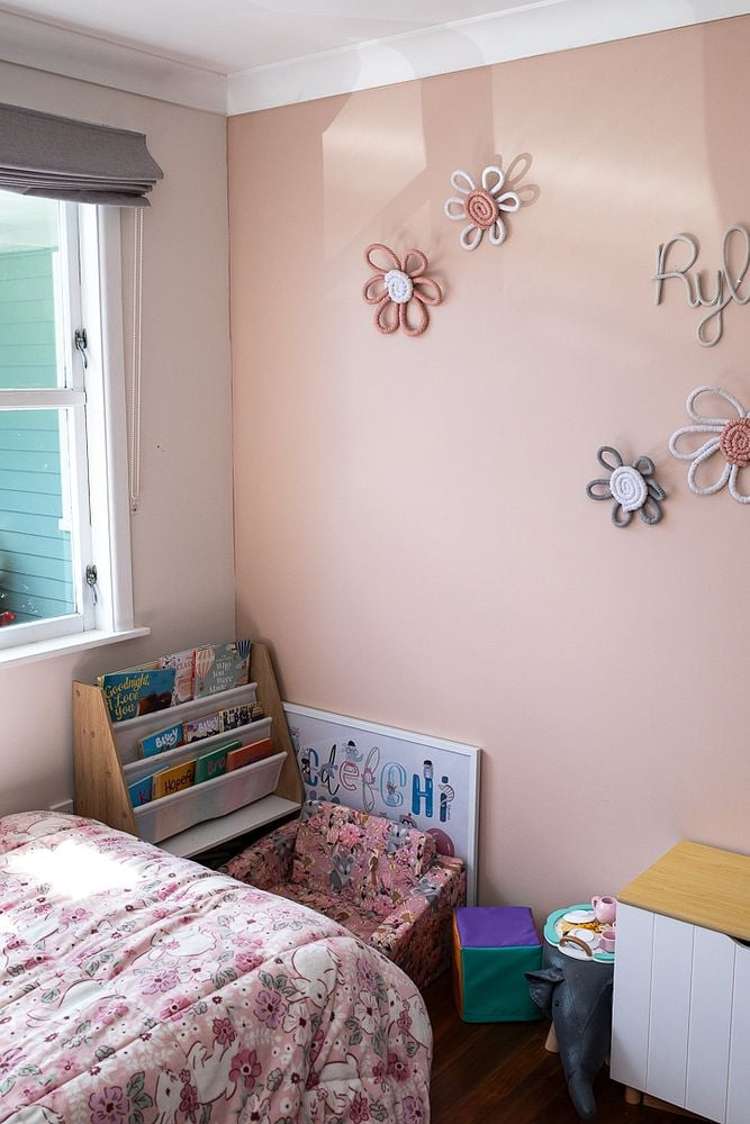 3 Sunny Grove Wainuiomata_5