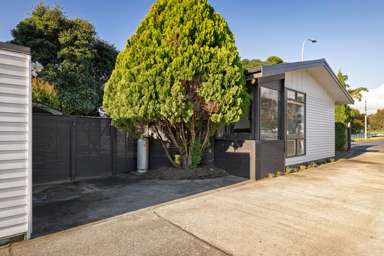 306 Maungatapu Road_4