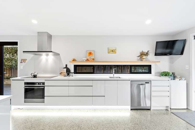 221 Omaha Drive Omaha_6