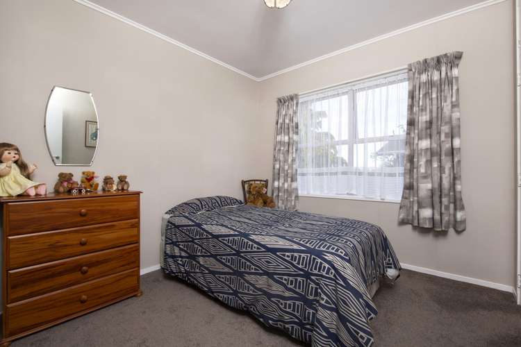 84 Angelo Avenue Howick_13