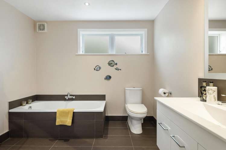 4a Morrison Avenue Narrow Neck_19