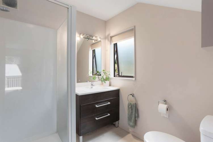 1/24 Willerton Avenue New Lynn_16