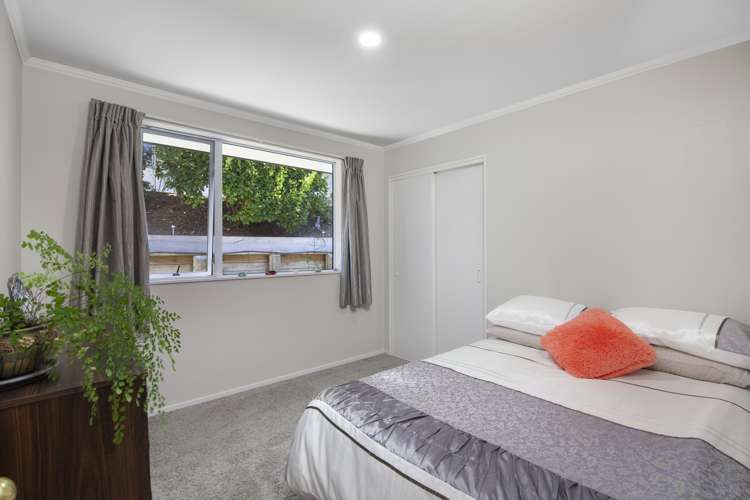 28 Olympus Way Richmond_9