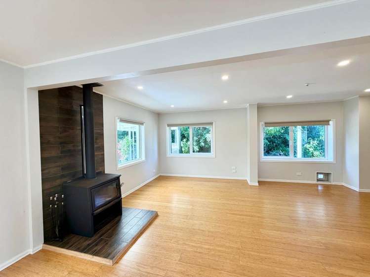 19 Wyoming Avenue Murrays Bay_8