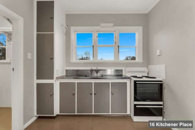 16 & 18 Kitchener Place Opawa_4