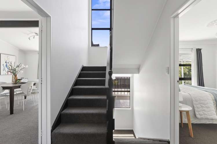 73 Gilbass Avenue Hamilton Lake_5