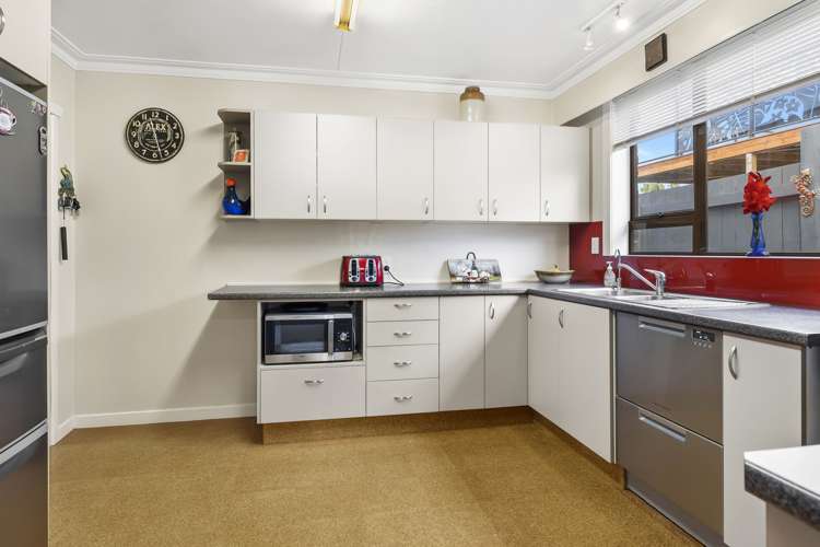 4 Leven Street Roslyn_10