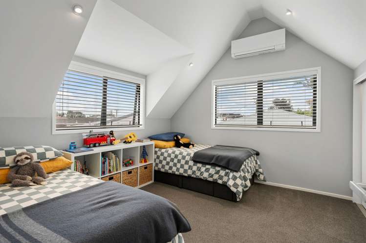 2/220 Point Chevalier Road Point Chevalier_13