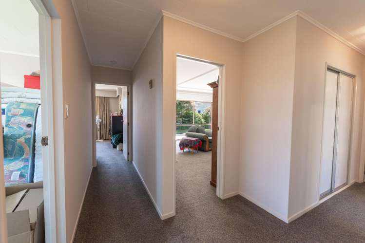 534 Queens Drive Rosedale_10