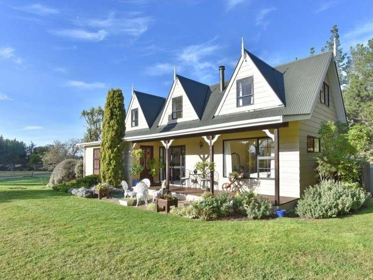 60 Newcombes Road Amberley_1