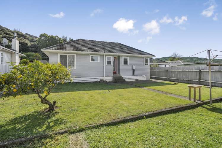 11 Kowhai Street Eastbourne_18