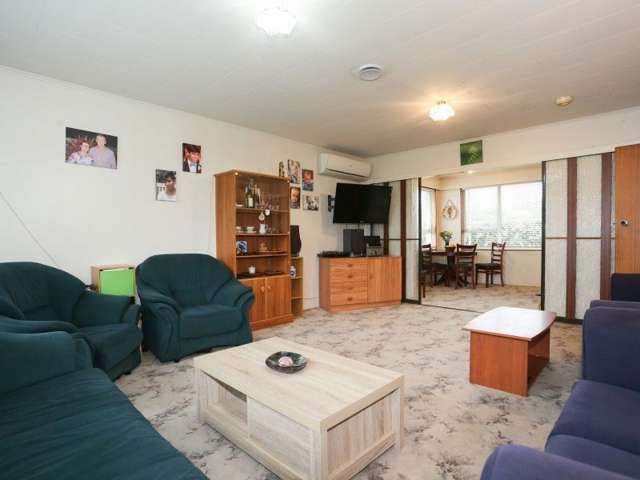 1067 Kauri Street Mahora_1