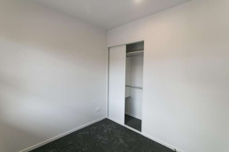 9/46 Mount Smart Road 10051_9