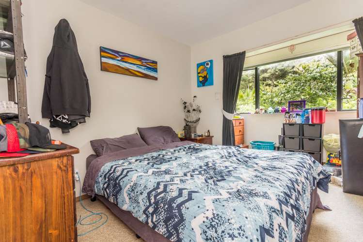 11 Woontons Lane Titirangi_6