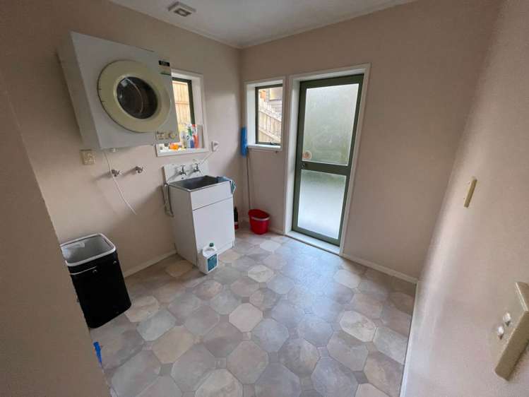 201 Hill Road Manurewa_18