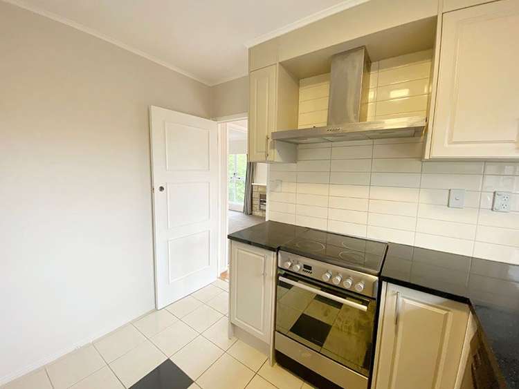 3 Larne Avenue Pakuranga Heights_11