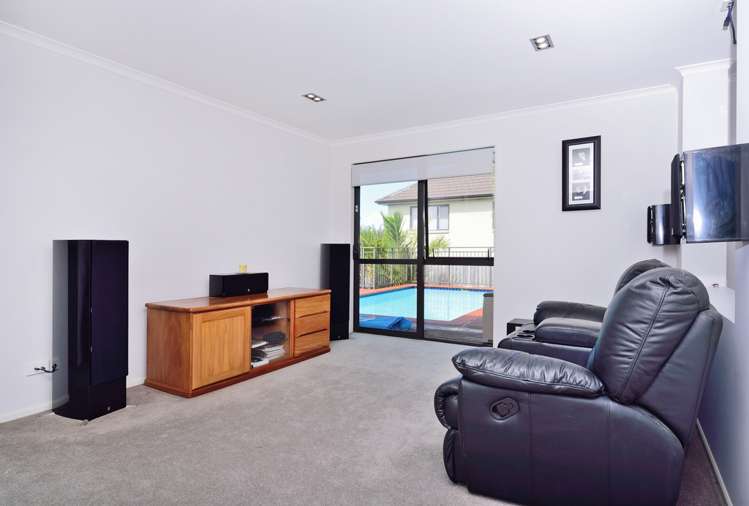 99 Alec Craig Way Gulf Harbour_9