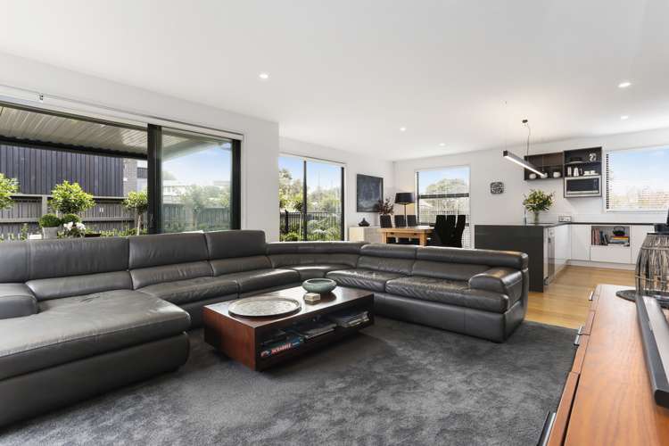 15 Silverton Avenue Wai O Taiki Bay_2