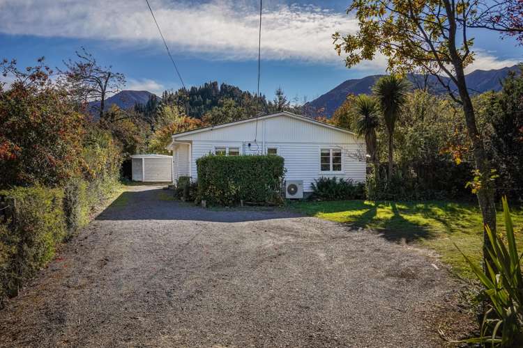38 Jollies Pass Road Hanmer Springs_16