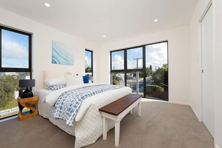 1, 2, 8/14 Woodford Avenue Henderson_15