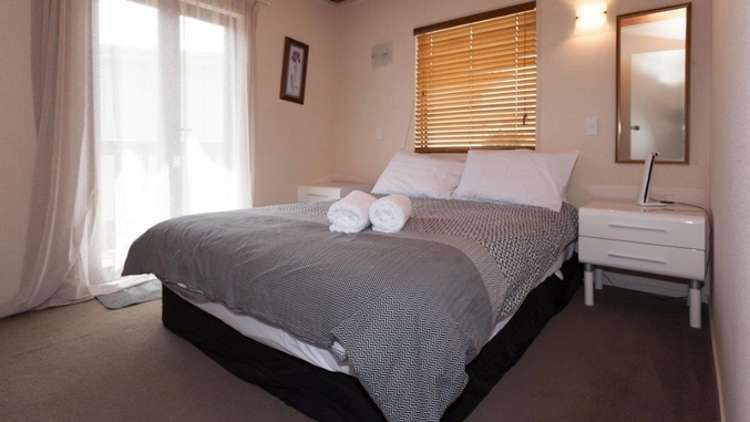 3/104 The Grove Onemana_17