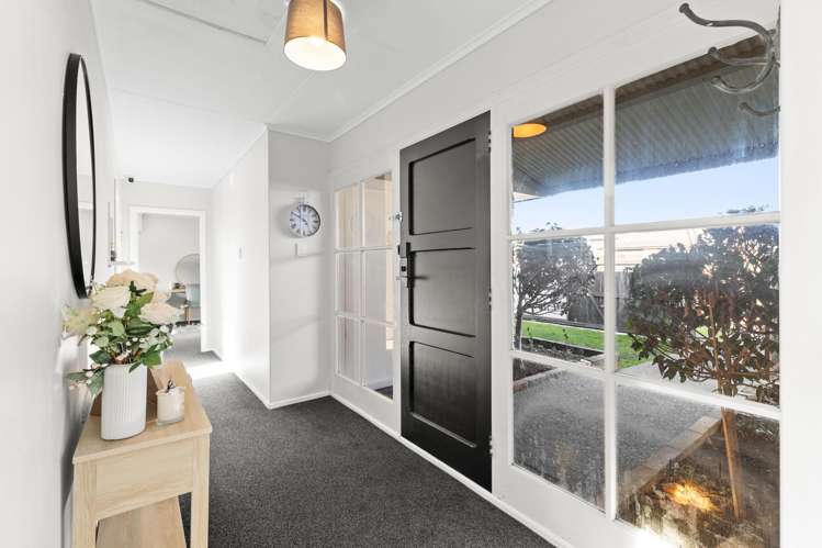 1 Battersea Place Roslyn_10