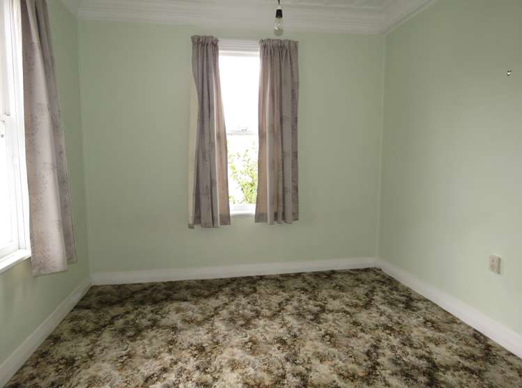 8 Ranft Street Reefton_6