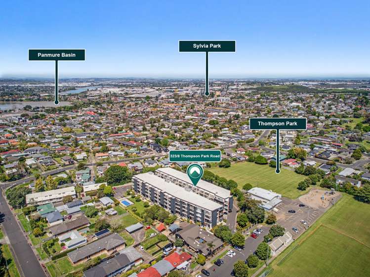 323/8 Thompson Park Road Mount Wellington_27