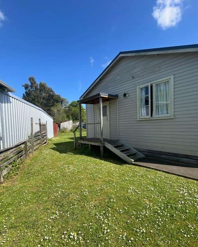 TAIHAPE - THREE BEDROOM