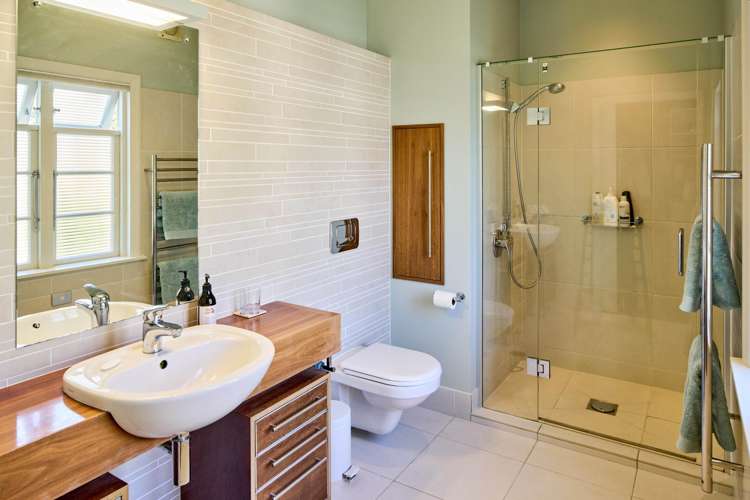 33 Cheviot Road Lowry Bay_13