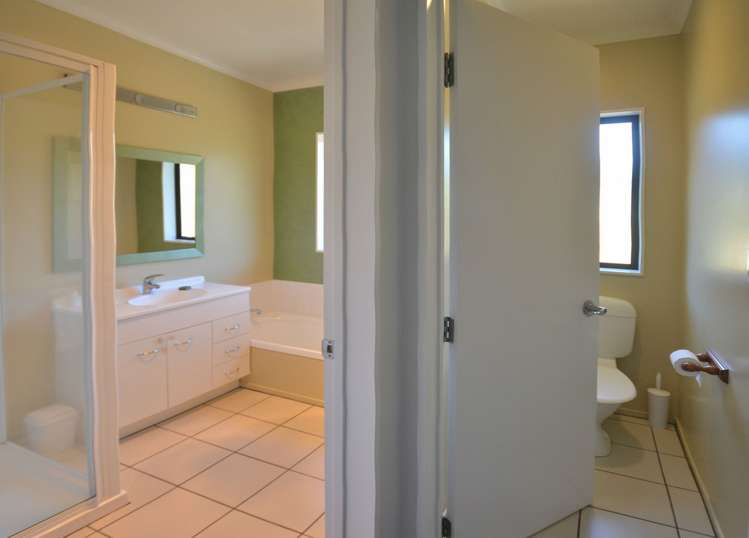 93 Orion Drive Welcome Bay_16