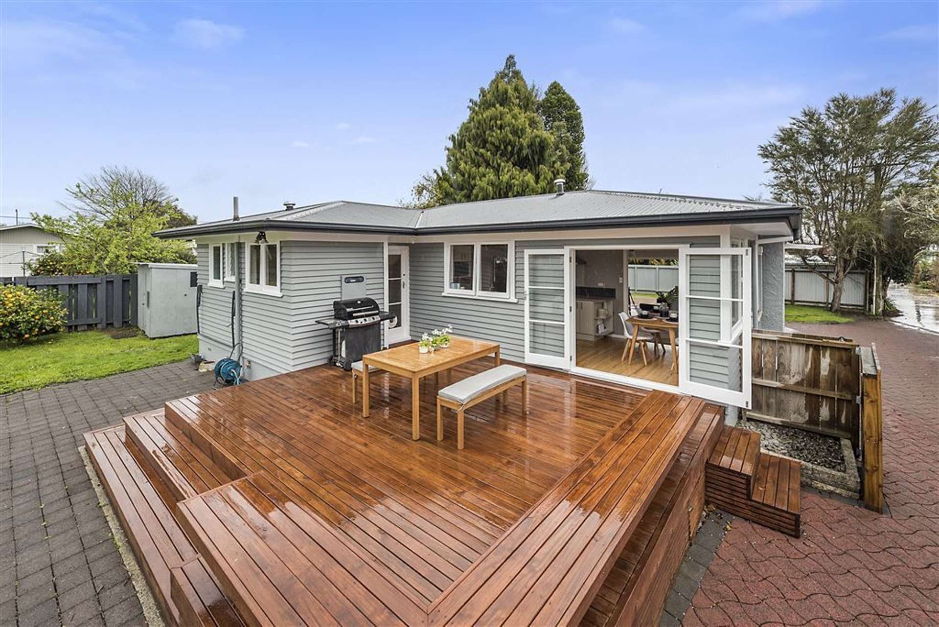 8 Colstone Street Glenview_0