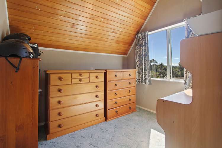 1 Kestrel Heights Arkles Bay_17