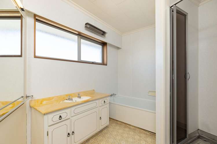 10 & 12 Jollie Street Marybank_12