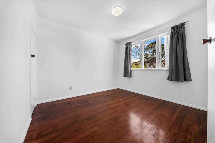 26 Blease Street New Lynn_14