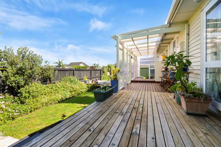 66 Wharf Road Clarks Beach_3